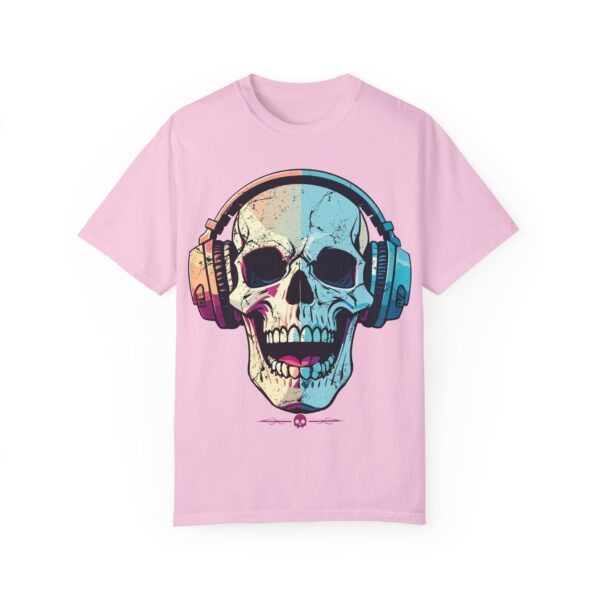 Vibrant Skull Headphones Unisex T-Shirt